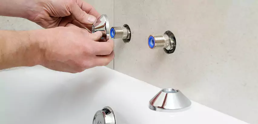 Bathtub Faucet Diverter Replacement in Rome